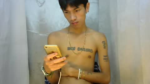 Snapshot of 0cir_asiansatisfy chatting on February 7, 3:52 pm RICK online show from February 7, 3:52 pm
