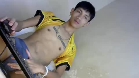 Snapshot of 0cir_asiansatisfy chatting on December 27, 6:53 pm RICK online show from December 27, 6:53 pm