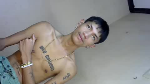 Snapshot of 0cir_asiansatisfy chatting on December 14, 2:33 am RICK online show from December 14, 2:33 am