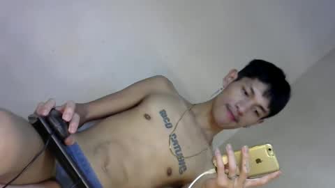 Snapshot of 0cir_asiansatisfy chatting on December 18, 8:47 pm RICK online show from December 18, 8:47 pm