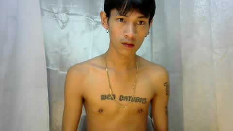Snapshot of 0cir_asiansatisfy chatting on February 9, 9:39 pm RICK online show from February 9, 9:39 pm