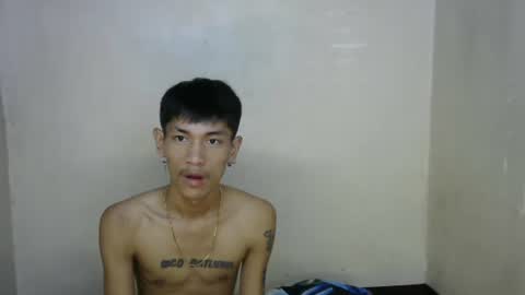 Snapshot of 0cir_asiansatisfy chatting on December 9, 3:44 pm RICK online show from December 9, 3:44 pm