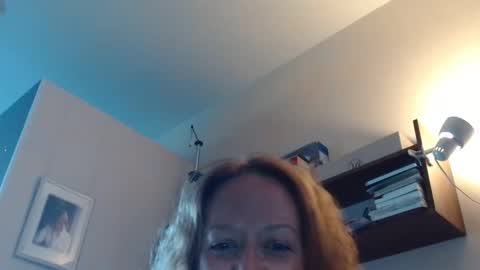 Snapshot of 12ennie chatting on September 11, 6:47 am 12ennie online show from September 11, 6:47 am