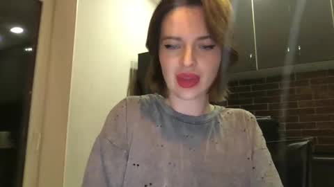 DOVE online show from December 3, 3:37 am