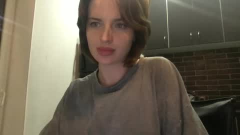 DOVE online show from December 4, 3:26 pm