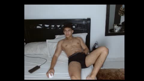333jose33324 online show from September 20, 4:37 am