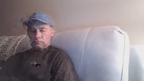 Snapshot of 4nuf chatting on January 1, 8:24 am 4nuf online show from January 1, 8:24 am