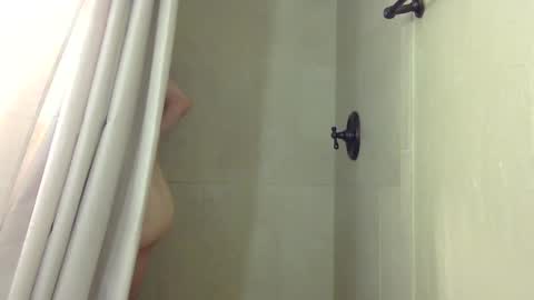 Snapshot of 5m0o74a55 chatting on December 3, 5:38 pm 5m0o74a55 online show from December 3, 5:38 pm