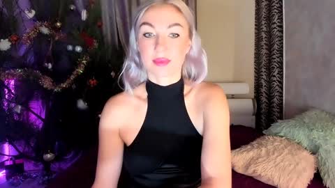 Snapshot of 6noangel66 chatting on December 15, 1:35 am SABOTAGE online show from December 15, 1:35 am