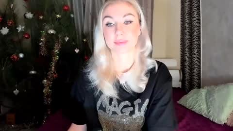 Snapshot of 6noangel66 chatting on December 22, 1:23 am SABOTAGE online show from December 22, 1:23 am