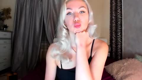 Snapshot of 6noangel66 chatting on March 2, 12:53 am SABOTAGE online show from March 2, 12:53 am