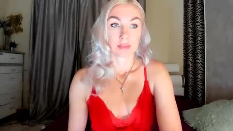 Snapshot of 6noangel66 chatting on February 25, 1:52 am SABOTAGE online show from February 25, 1:52 am