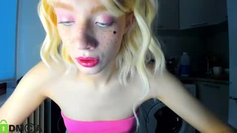 Snapshot of _alice_kitty chatting on December 20, 7:44 am Gaylord online show from December 20, 7:44 am