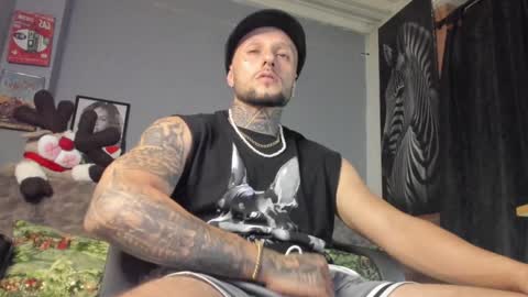 Emilio online show from December 15, 1:24 am