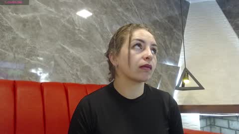 Snapshot of _isaabellaa chatting on January 30, 11:22 am Isa online show from January 30, 11:22 am