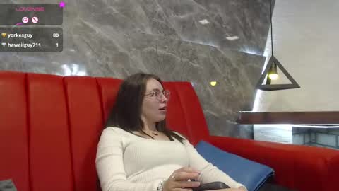 Snapshot of _isaabellaa chatting on March 10, 2:16 pm Isa online show from March 10, 2:16 pm