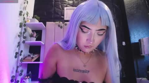 Snapshot of _johana18 chatting on January 24, 6:14 pm Mia online show from January 24, 6:14 pm