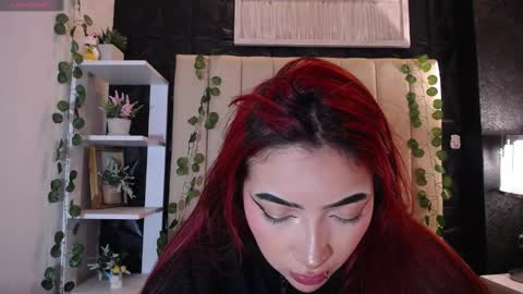 Snapshot of _johana18 chatting on February 21, 5:31 pm Mia online show from February 21, 5:31 pm