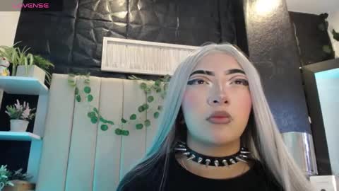 Snapshot of _johana18 chatting on January 11, 5:18 pm Mia online show from January 11, 5:18 pm