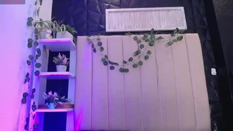 Snapshot of _johana18 chatting on January 14, 3:57 pm Mia online show from January 14, 3:57 pm