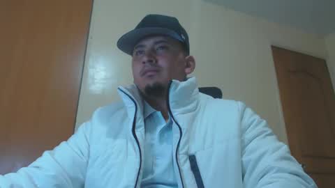 Snapshot of _jordanxxiii chatting on January 9, 3:58 am jordan online show from January 9, 3:58 am