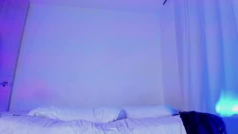 Snapshot of _kevin_xxx chatting on September 21, 5:44 am online show from September 21, 5:44 am