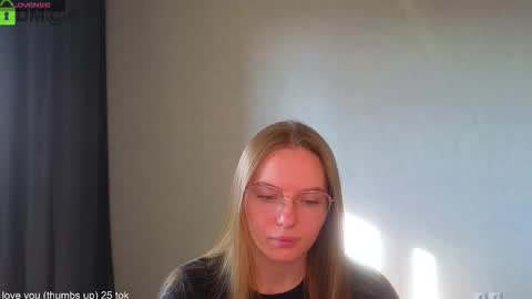 Welcome guys  Pleasure to see you all here  My name is Lysafeta and MichaelaTip menu is active Private is open  online show from September 17, 4:38 am