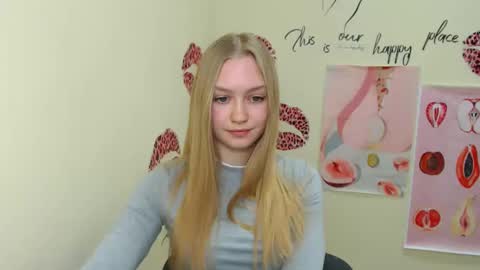 Clara online show from March 2, 10:14 am