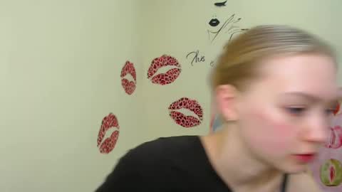 Clara online show from February 16, 7:04 am