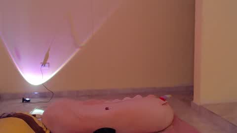 Snapshot of _maiahairy_ chatting on January 15, 10:13 pm Maia online show from January 15, 10:13 pm