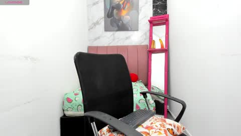 Snapshot of _marisol_ chatting on January 27, 4:22 pm Mikoto Alexia online show from January 27, 4:22 pm