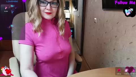 Snapshot of _natali_ chatting on March 3, 1:42 am MagicWoman online show from March 3, 1:42 am