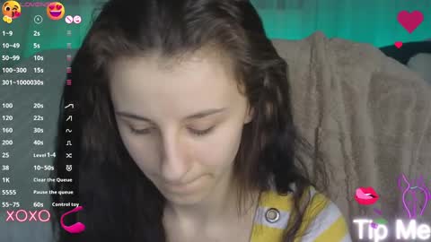 Snapshot of _nika_kik chatting on February 18, 12:15 am Nika online show from February 18, 12:15 am