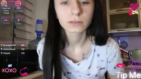 Snapshot of _nika_kik chatting on January 29, 4:30 pm Nika online show from January 29, 4:30 pm