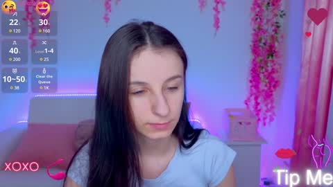 Snapshot of _nika_kik chatting on February 2, 3:07 pm Nika online show from February 2, 3:07 pm