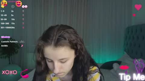 Snapshot of _nika_kik chatting on February 17, 9:10 pm Nika online show from February 17, 9:10 pm