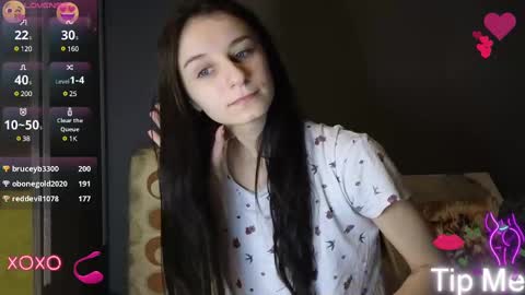 Snapshot of _nika_kik chatting on January 29, 11:35 pm Nika online show from January 29, 11:35 pm