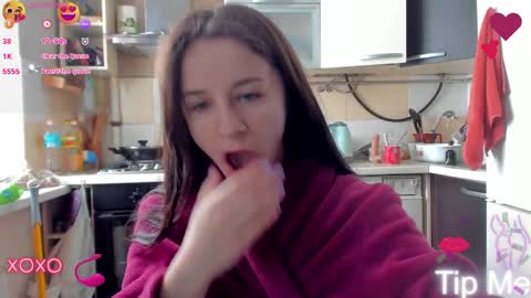 Snapshot of _nika_kik chatting on March 5, 8:43 am Nika online show from March 5, 8:43 am