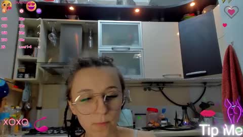 Snapshot of _nika_kik chatting on March 12, 9:45 pm Nika online show from March 12, 9:45 pm