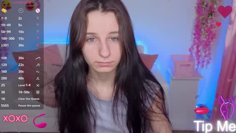 Snapshot of _nika_kik chatting on February 8, 2:27 pm Nika online show from February 8, 2:27 pm