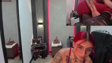 Snapshot of _selene_red chatting on February 14, 4:52 pm Selene online show from February 14, 4:52 pm