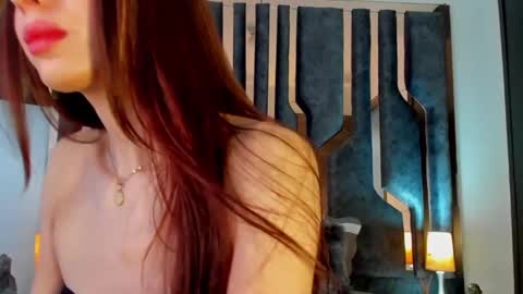 _silvia_vega_ online show from December 26, 2:05 pm