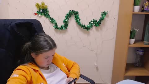 Sofi online show from January 9, 3:23 pm