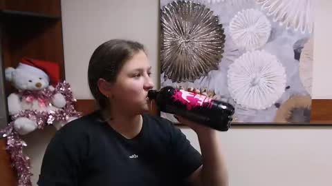 Sofi online show from December 14, 12:44 am
