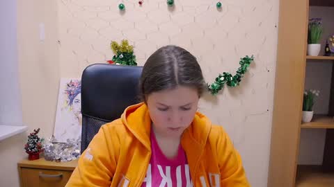 Sofi online show from January 10, 3:27 pm