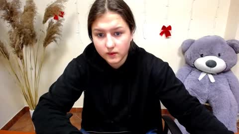 Sofi online show from December 27, 3:15 pm