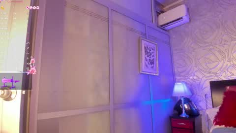Venus online show from February 20, 3:08 pm