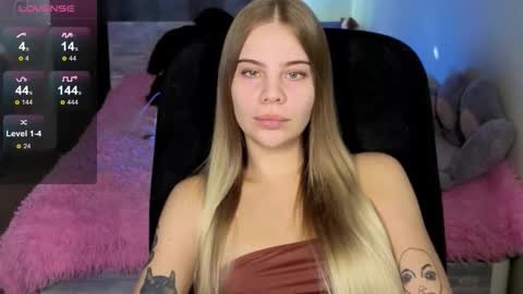 Snapshot of _wednesday_addams_ chatting on September 10, 8:59 am Vera online show from September 10, 8:59 am