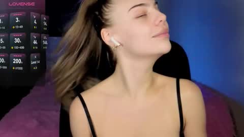 Snapshot of _wednesday_addams_ chatting on September 17, 12:08 pm Vera online show from September 17, 12:08 pm