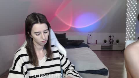 Nicole  Thomas  Dave online show from January 27, 3:18 pm